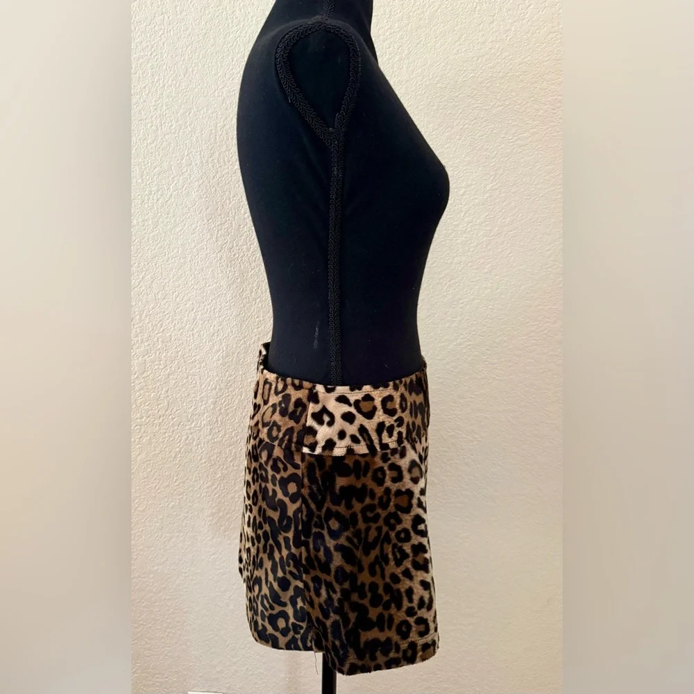 Vintage Y2K Lip Service Cheetah Animal Print Velvety Mini Skirt Size Small - Picture 6 of 10